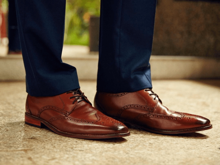 Mens brown dress shoes canada